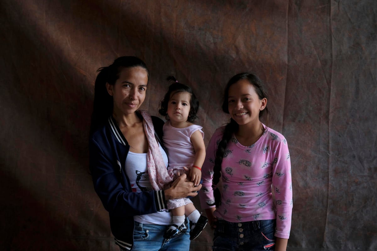 Ecuador. Venezuelan families begin new lives in exile