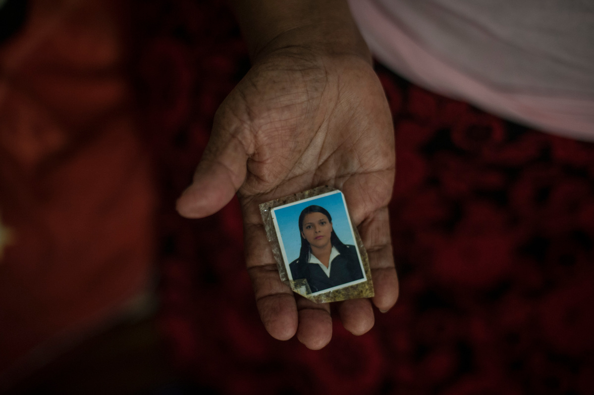 Mexico. A large family, escaped from violence of El Salvador, have find shelter in Chiapas, where they started a new life