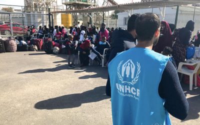 Te midden van confrontaties in Libië brengt UNHCR vluchtelingen in veiligheid