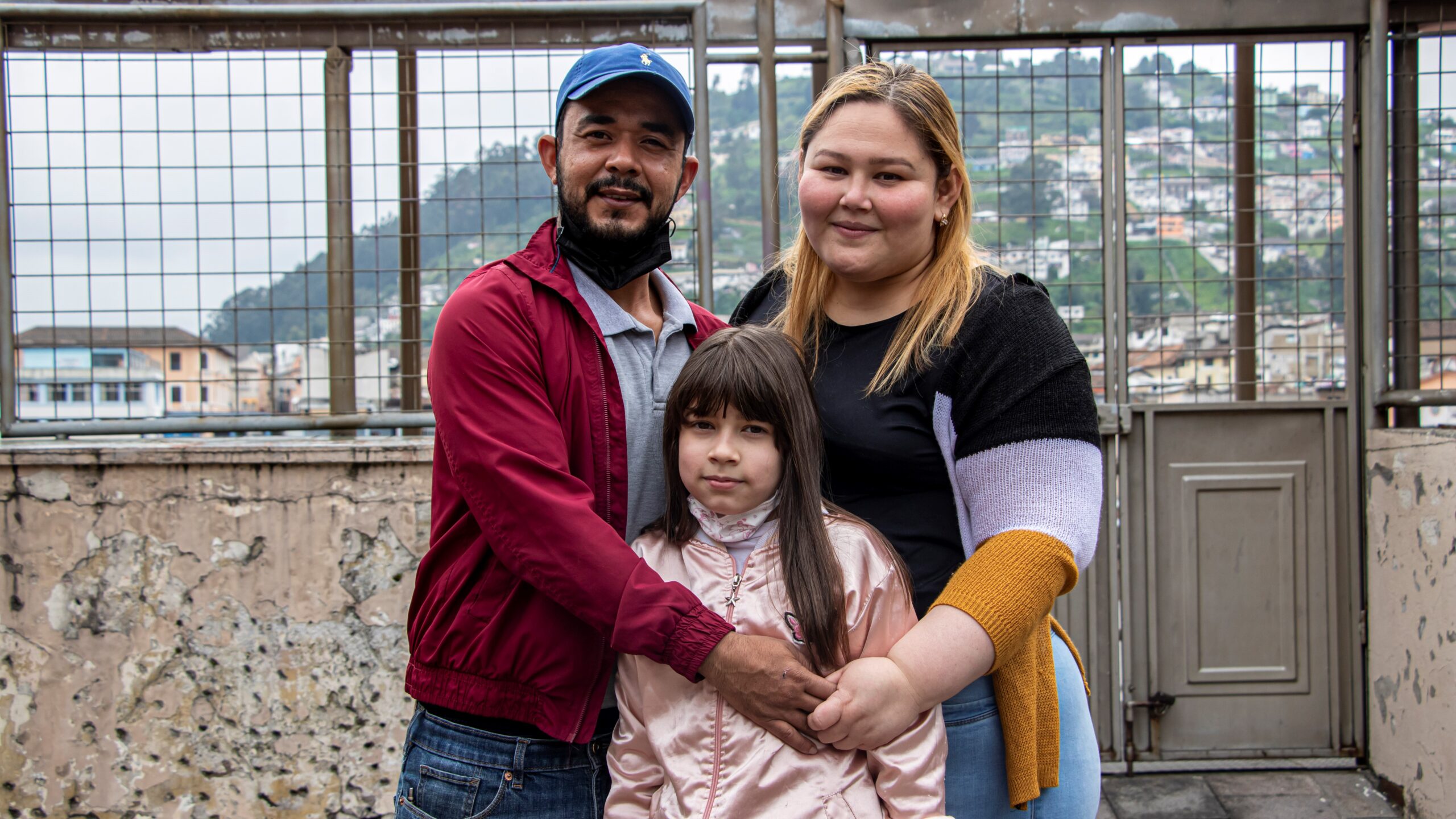 Famille de réfugiés vénézuéliens en Équateur.