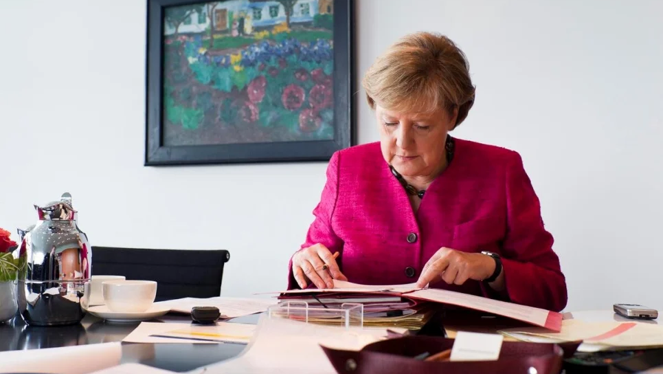 Angela Merkel ontvangt UNHCR Nansen Refugee Award voor de bescherming van vluchtelingen