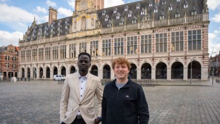 Zuid-Soedanese vluchteling Stephen en zijn buddy Tuur in Leuven