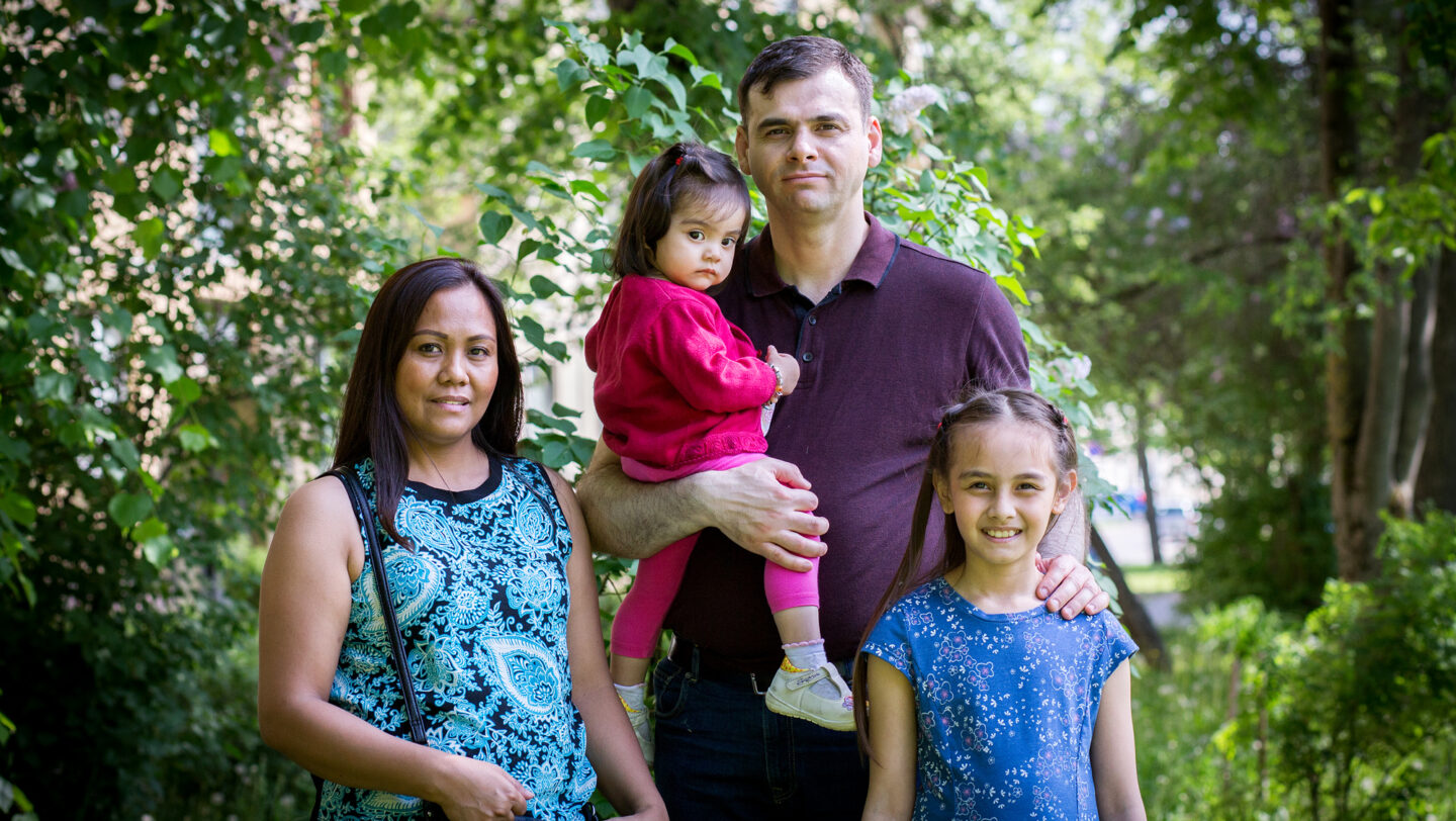 Rudi and Tessie with family