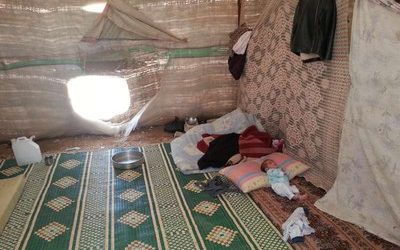 Η Υ.Α. εκτιμά τις ανάγκες και τη δεινή κατάσταση των εκτοπισμένων σε πόλη της δυτικής Συρίας