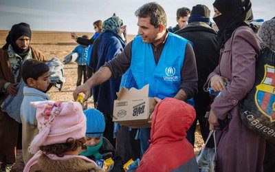 Παγκόσμια Ημέρα Ανθρωπιστικής Δράσης: Η Ύπατη Αρμοστεία του ΟΗΕ για τους Πρόσφυγες τιμά το θάρρος και την αυτοθυσία των εργαζομένων στον ανθρωπιστικό τομέα