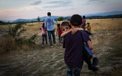 Η Ύπατη Αρμοστεία προειδοποιεί για την επιδεινούμενη ανθρωπιστική κρίση στην Ελλάδα και τα δυτικά Βαλκάνια καθώς αυξάνονται οι αφίξεις προσφύγων