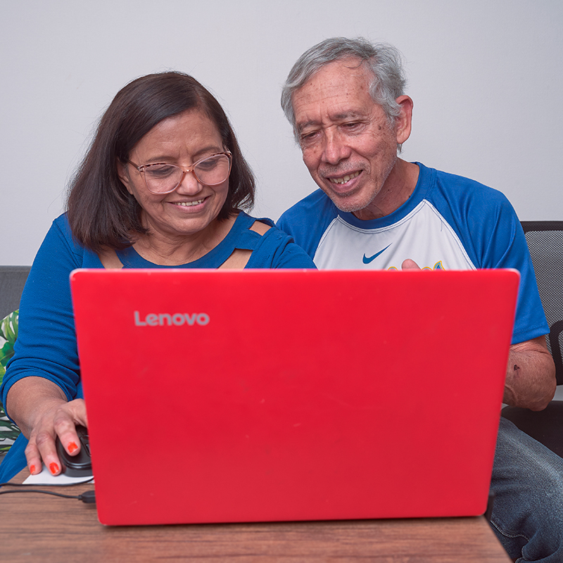 Chile. “Digital Literacy” course strengthened labor insertion of an elderly couple in Chile