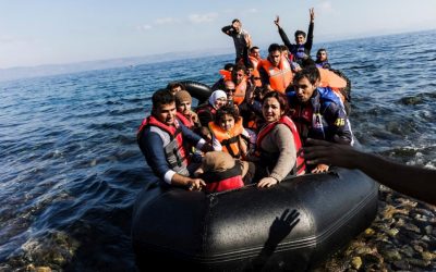 Nέα έκθεση της Υ.Α. περιγράφει τις αλλαγές στις ριψοκίνδυνες διαδρομές προσφύγων και μεταναστών προς την Ευρώπη