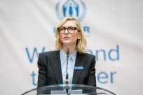 Cate Blanchett: Συγκλονισμένη αλλά και πιο “πλούσια” από την εμπειρία της με τους πρόσφυγες
