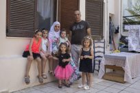 Video: Five refugee girls and their parents start a new life in Heraklion