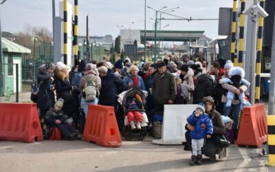 Η Ύπατη Αρμοστεία κινητοποιεί βοήθεια για τον βίαια εκτοπισμένο πληθυσμό στην Ουκρανία και τις γειτονικές χώρες