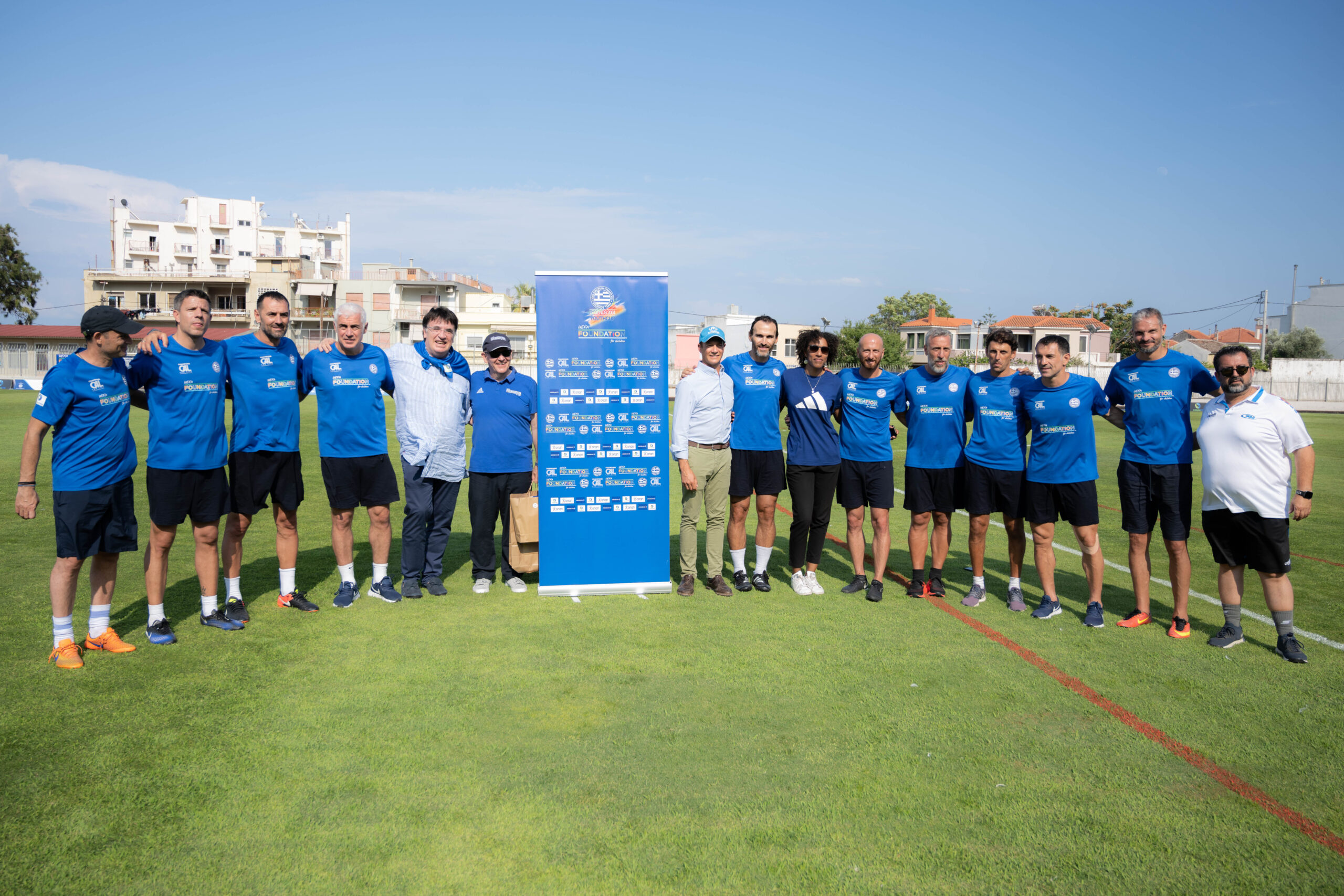 united-we-play-football-brings-children-together-on-lesvos-island