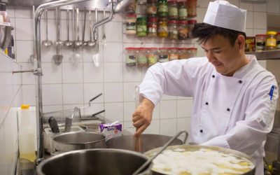 Egy afgán szakácsinas megtalálta a receptet, hogyan boldoguljon Magyarországon