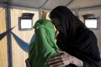 Angelina Jolie termina la visita in Bangladesh esortando a sostenere i rifugiati Rohingya