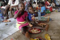 L’UNHCR chiede con urgenza i fondi necessari per l’assistenza degli sfollati interni e dei rifugiati camerunensi