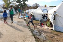 A un mese dagli incendi di Moria, l’UNHCR avverte del peggioramento delle condizioni di vita alla vigilia dell’inverno