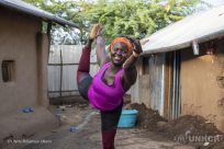 Lo yoga offre benessere mentale ai rifugiati in Kenya