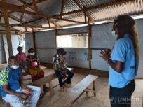 Una nuova speranza per i rifugiati in Angola che ricevono i vaccini contro il COVID-19
