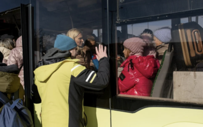 A un mese dall’inizio della guerra, quasi un quarto della popolazione dell’Ucraina è stato costretto ad abbandonare la propria casa