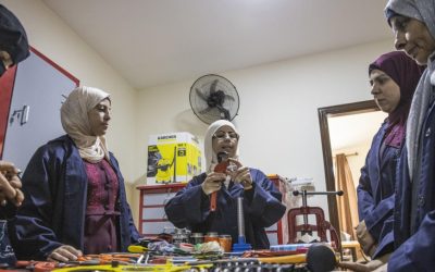 Jordan’s accidental plumber trains team of Syrian refugee women