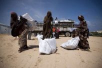 ソマリア首都を訪問、高等弁務官支援を訴える