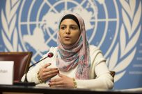 難民の子どもたちに教育の機会を！シリア難民の女性が国際会議で訴え