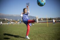 UEFA și UNHCR fac echipă pentru a felicita câștigătorii Schemei UEFA de Fotbal și Granturi pentru Refugiați