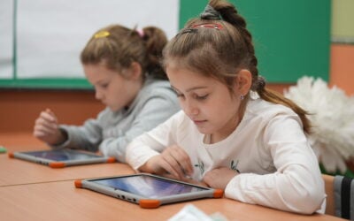 Tehnologia schimbă educația în Republica Moldova 