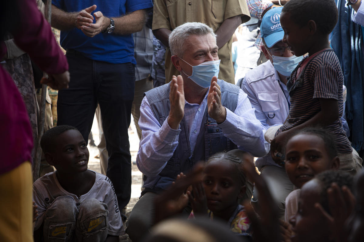 Sudan. High Commissioner visits Ethiopian refugees in Eastern Sudan