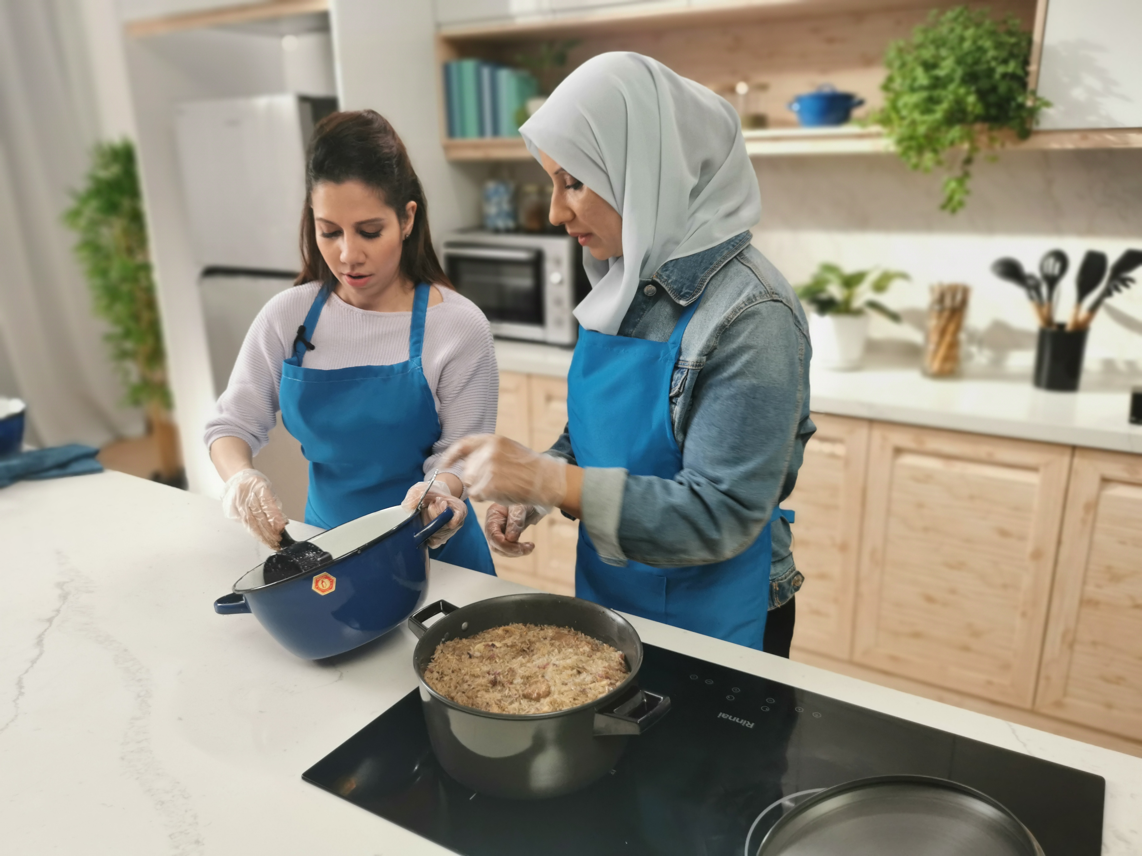 Dalya sharing food memories from her life in Palestine