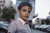 En syrisk pojkes otroliga väg från flykting till röda mattan