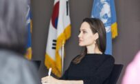 UNHCR Speciaal Gezant Angelina Jolie roept op tot wapenstilstand Jemen