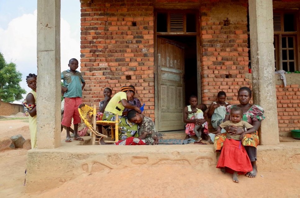 Ontheemde familie in DRC