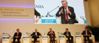 UN refugee chief connects with Chinese companies at Boao Forum