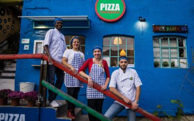 First Pizzeria run by refugees opens in Serbia