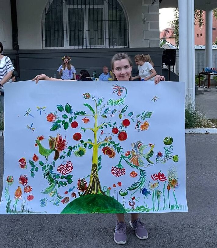 “Tree of Life” composition which resulted from first Petrykivka workshop on International Children’s Day in 2022 , ©Natalia Trokhymets, 1 June 2022