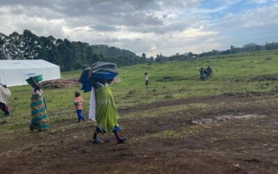 Вооруженные столкновения в ДР Конго вынудили тысячи людей бежать в Уганду в поисках безопасности
