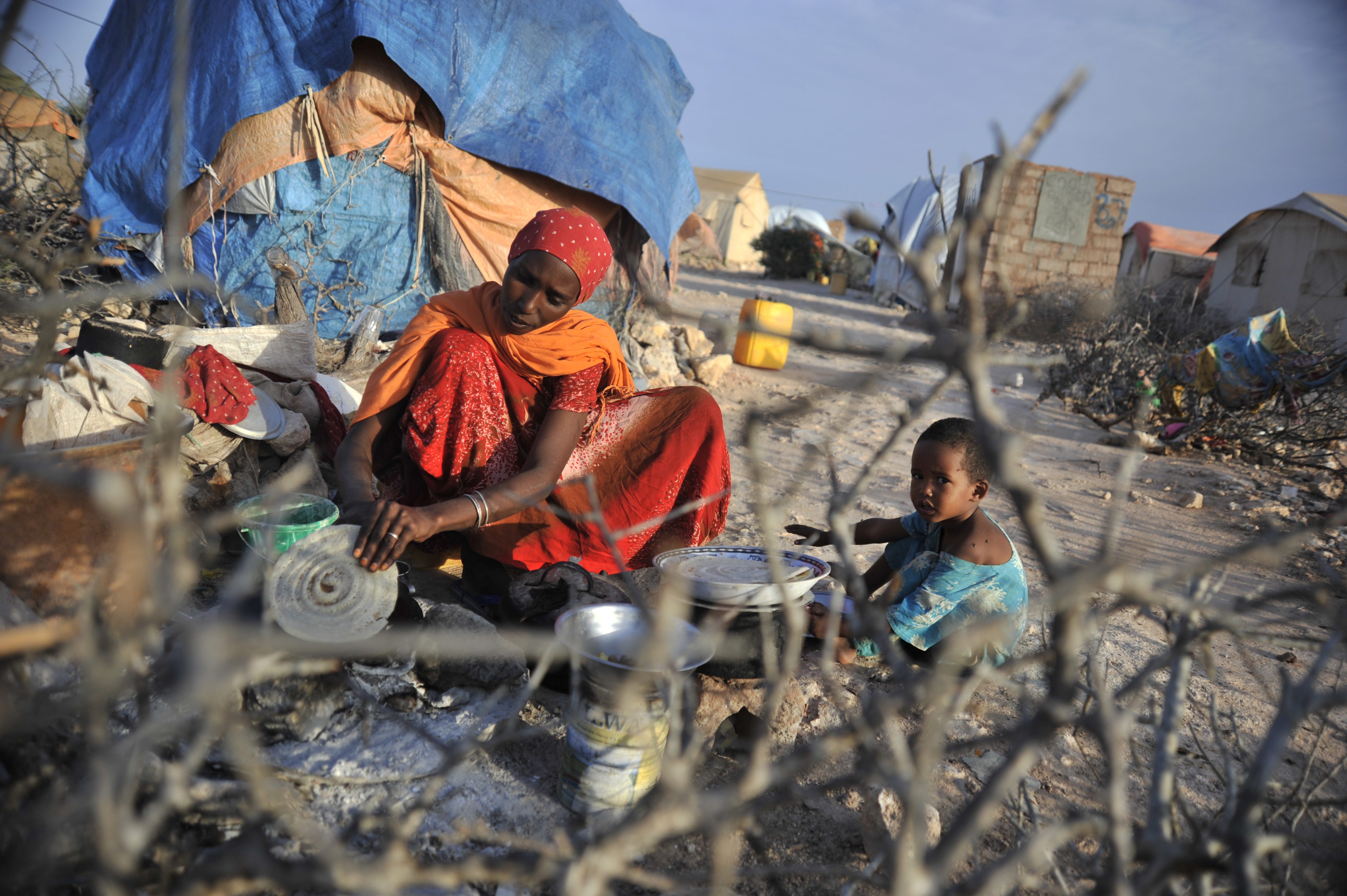 UNHCR programme provides young Somali males with a toolkit full of skills |  UNHCR