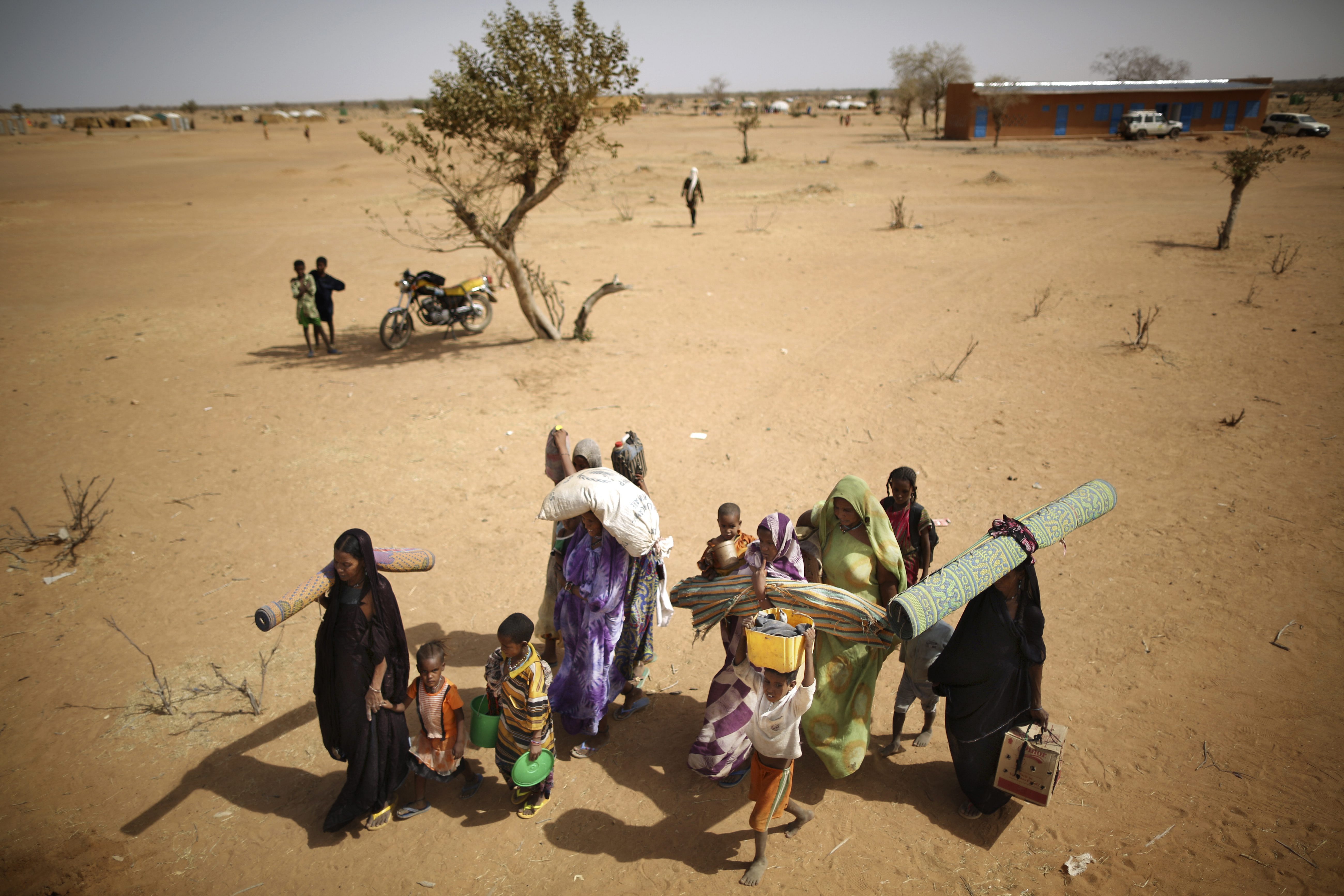 Le Nombre Des Demandeurs D'asile Toujours En Baisse Dans Les Pays ...