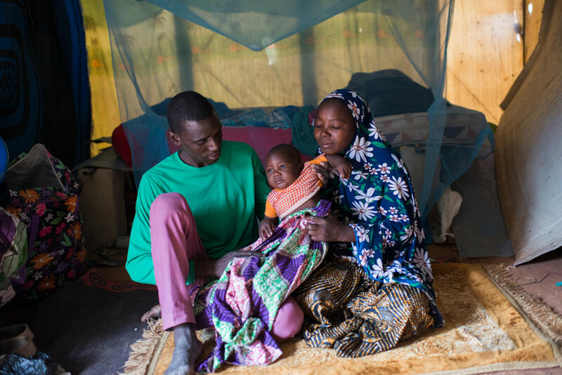 Refugees and locals live side-by-side in Niger’s 'opportunity villages ...