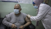 ผู้ลี้ภัยรับวัคซีนป้องกันโรคโควิด-19 ในประเทศจอร์แดน