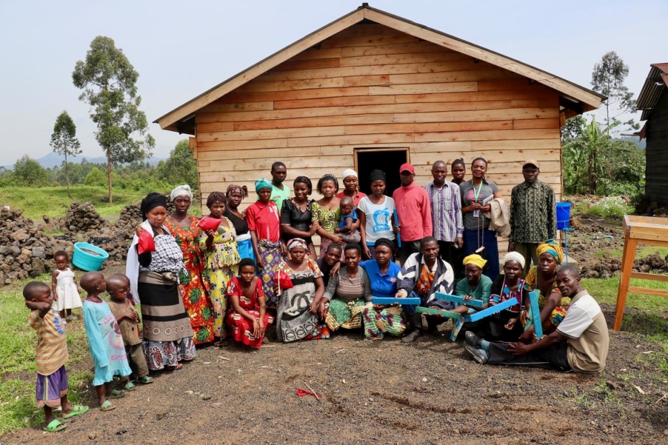 Unhcr Start Up Restores Hope For Displaced Congolese And Local