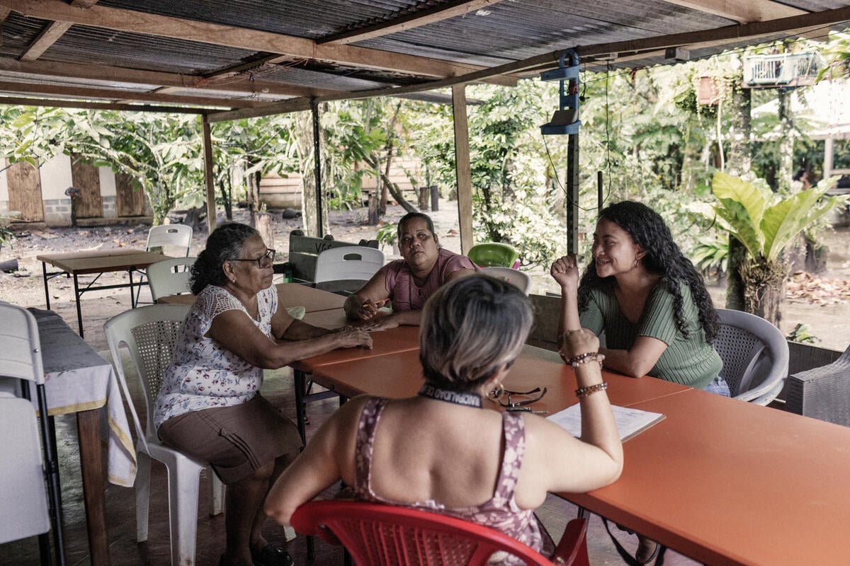 Costa Rica. Regional Nansen winner devotes life to defending local and refugee women